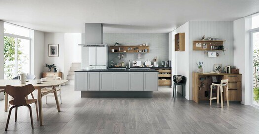 映える！グレイッシュコーデキッチンを暮らしの中心に