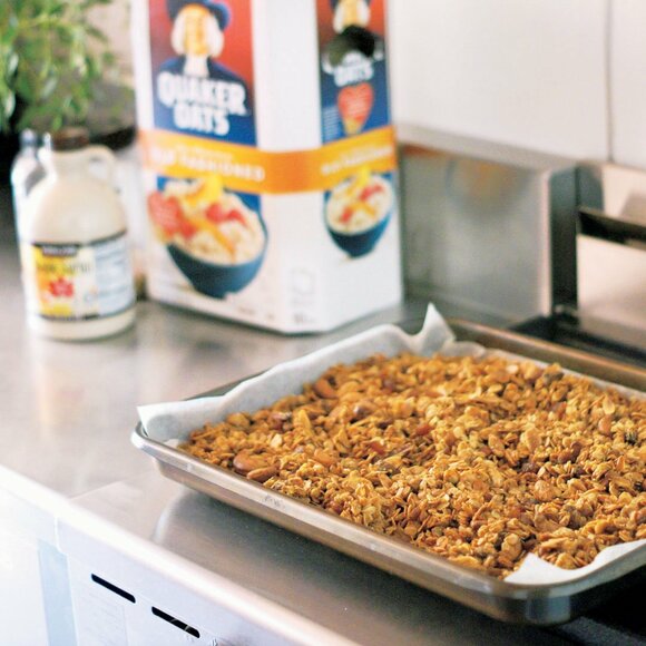 日もちするグラノーラはプチギフトにもおすすめ