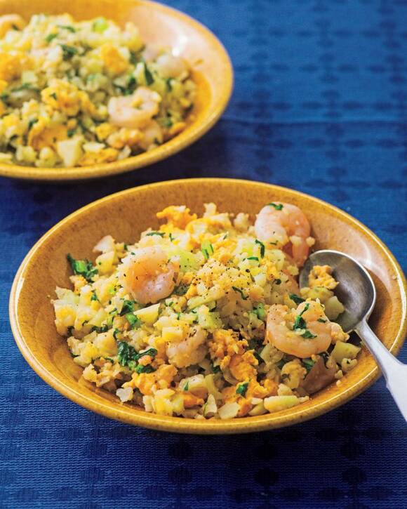 カリフラワーライスとエビの卵チャーハン