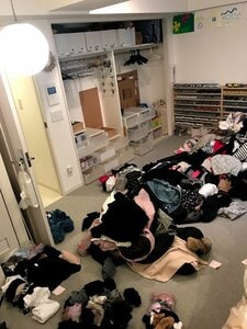 家じゅうの衣類を全部出して集め、ときめきチェック