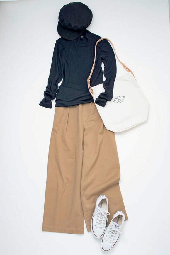 黒リブ+ワイドチノパン