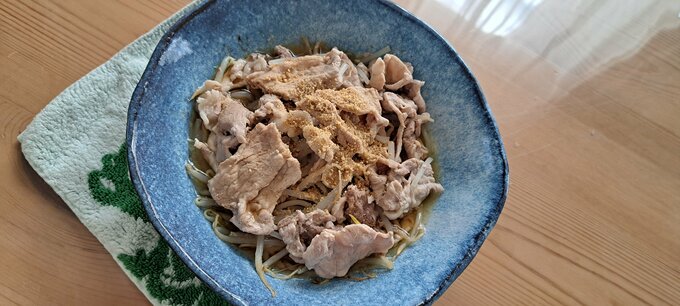 豚肉ぶっかけモヤシ