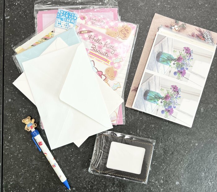 同梱小さな暮らしで軽やかに生きる : ものを減らして、必要なものだけに : た… 同梱小さな暮らしで軽やかに生きる : ものを減らして、必要なものだけ