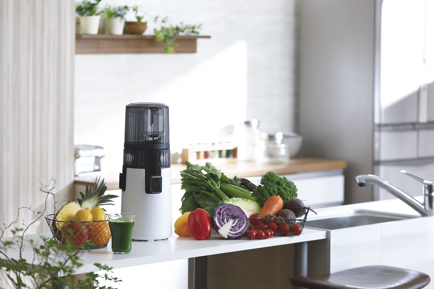 ヒューロム スロージューサー H70STシリーズ 2024年最新モデル HUROM（ヒューロム） 【15年長期保証】ヒューロム コールドプレス