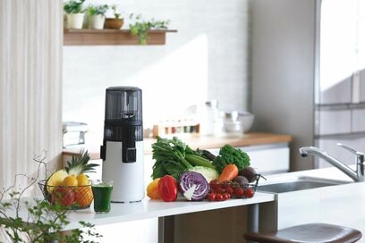 ＜プレゼント＞Hurom（ヒューロム）のスロージューサーがESSEonline無料会員登録・SNSフォローで当たる【応募は終了しました】