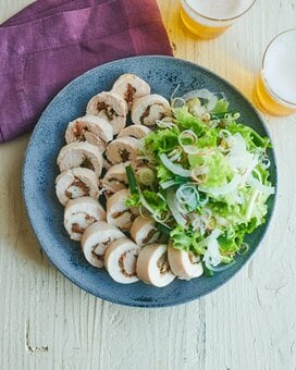 志麻さん直伝おいしい「鶏ハム」レシピ。しっとり具合が劇的に変化するコツ