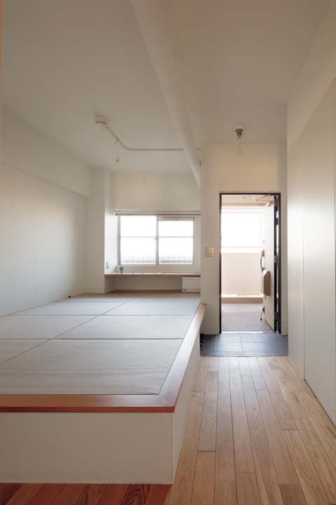 玄関横にある和室