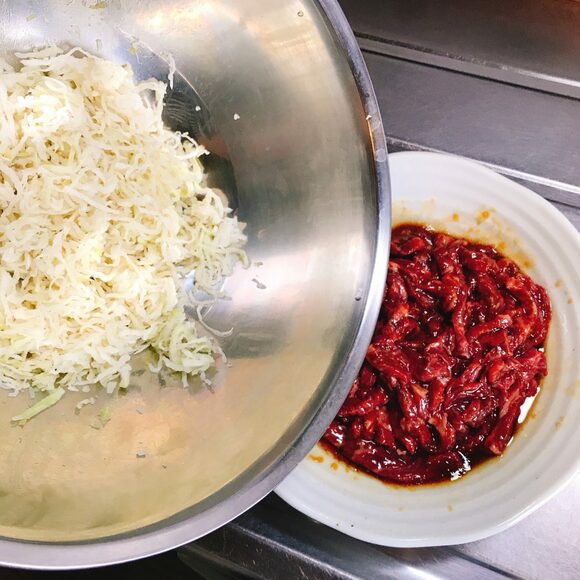 全体に広げ入れる