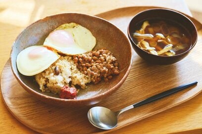 50代ひとり暮らしの「15年変わらない朝食」。朝の支度がスムーズ、買い出しもラク：2025年4月トップ10