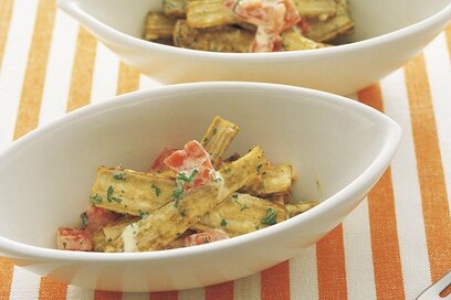 パリパリ食感がやみつき「揚げゴボウのサラダ」。子どもウケも抜群のマヨ味仕立て