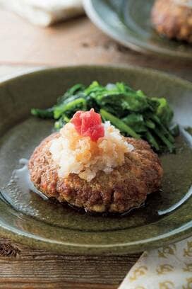 糖質オフ梅おろしハンバーグ。つなぎに豆腐を使うのがコツ