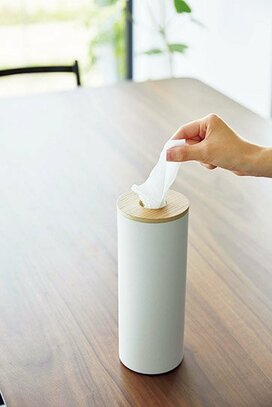 「山崎実業」のおすすめグッズ4選。縦型のティッシュケースなんて見たことない！