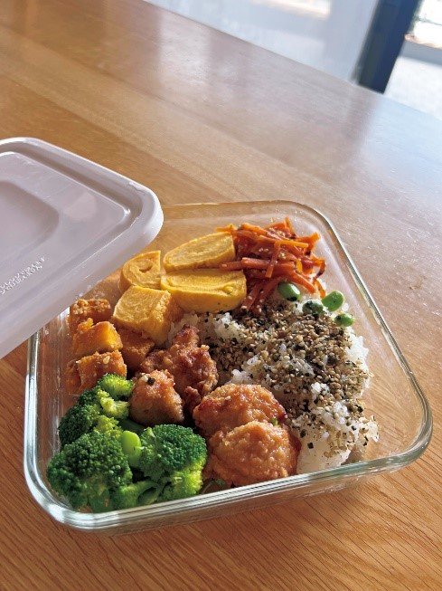 保存容器に入ったお弁当