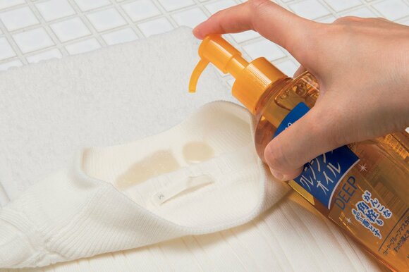 クレンジングオイル