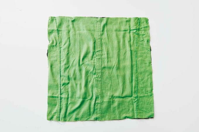 マチ針でとめる