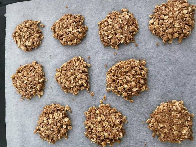 並べたクッキー