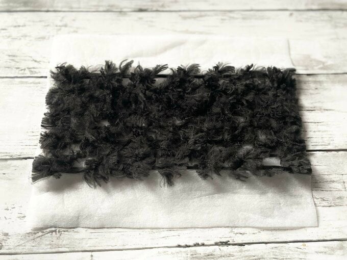 黒いフローリングシートです。