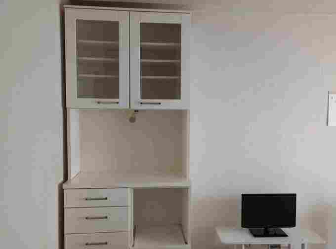 使っていないので手放した食器棚