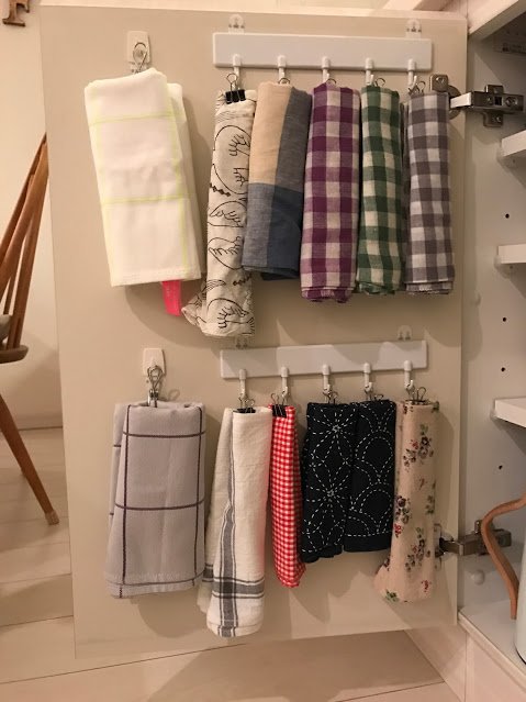 ダイニングの食器棚