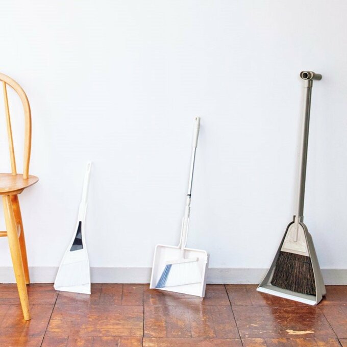 ホウキとちりとり