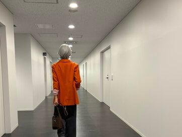50代、認知症の親との向き合い方。記憶がなくなりつつある母へのお見舞いで心がけていること