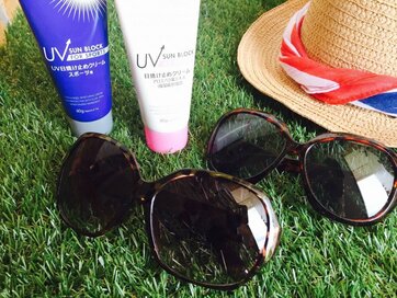 100円ショップで買うべきイチオシの紫外線対策グッズ。肌にやさしく素材も進化！