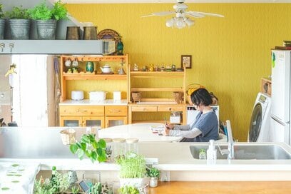 築50年の団地ですっきり暮らす。50歳からのもののもち方、手放し方：11月に読みたい記事