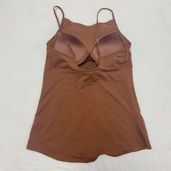 エアリズムコットンブラキャミソール後ろ