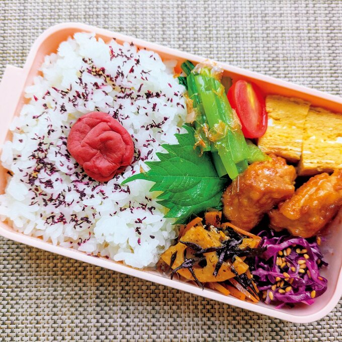 透明おかずカッブを使用したお弁当