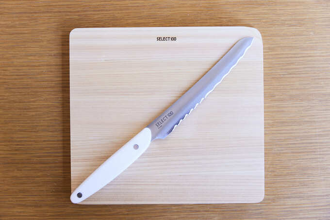 ブレッドナイフもピタッと収まる