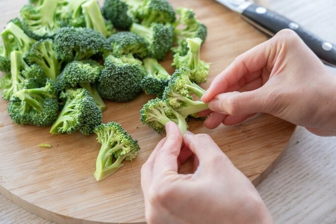 ブロッコリーをさく