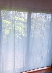 リビングカーテン