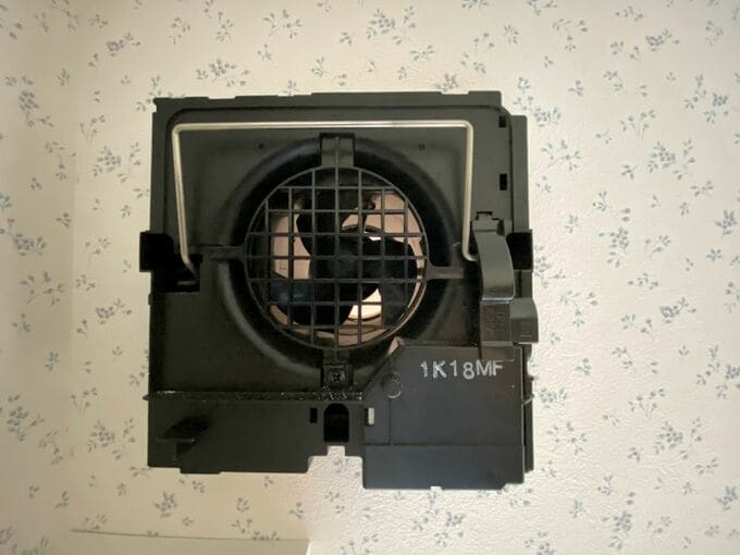 トイレの換気扇