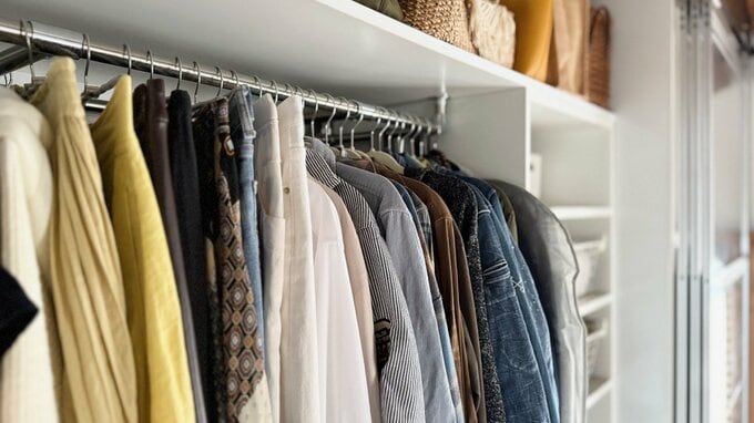 クローゼット　洋服