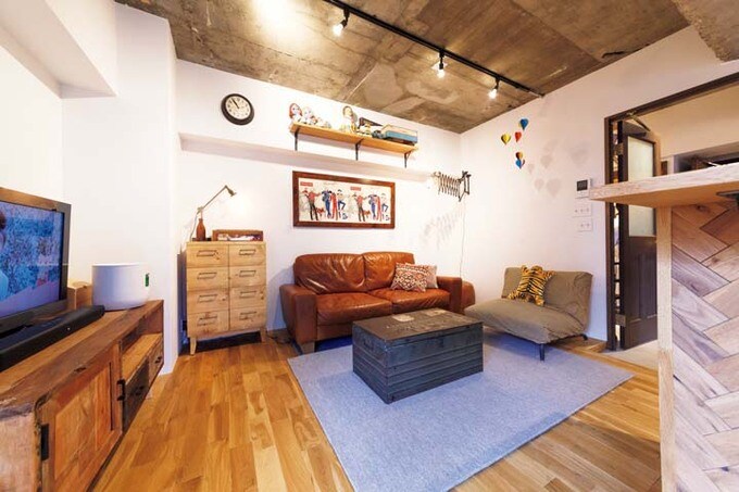 アメリカンアンティークが並ぶリビング