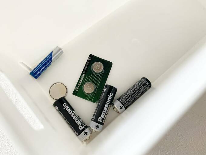 丸形の電池など