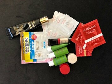 片づけがはかどる季節。あき箱や紙袋を捨てませんか？