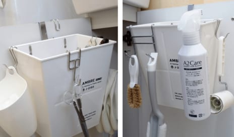 「扉裏収納」がはかどる！カイロやマスクをフックでつるせば超便利