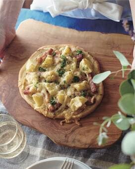 ピザ生地から家で手づくり。大満足ジャーマンポテトピザ