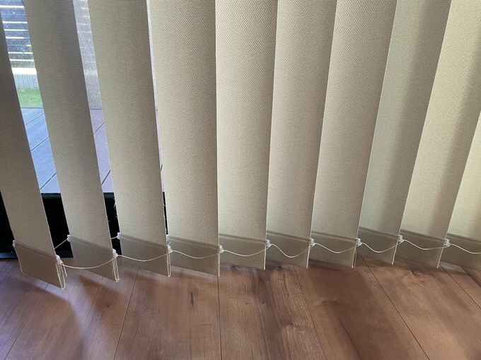 バーチカルブラインドのひも部分