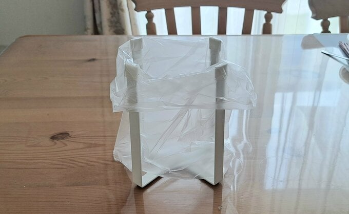 使い捨て残飯入れ