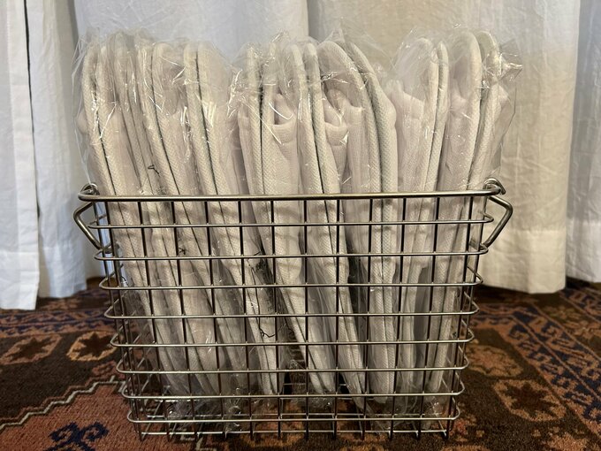 使い捨てスリッパのストック