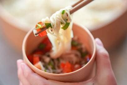 サルサ風に濃厚Wゴマダレ。そうめんに合うつゆ変化球レシピ