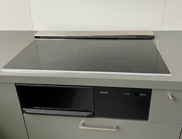 「ガスコンロ」をやめて2年。30代絶賛育児中、家事も心もラクに。手強いデメリットの対処策も