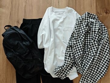 アラフォー2児の母・2泊3日の旅行服は「4着」で十分おしゃれ。少ない服でも印象を変えるコツ