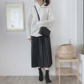 ユニクロの新作パーカは“あえてのメンズ”。今から春夏まで着倒せる