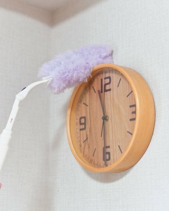 時計上ホコリとり