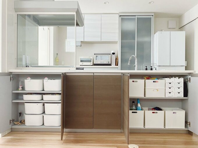 キッチンカウンター下