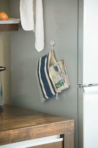 生ゴミ処理用の新聞紙をイン