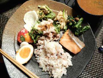 甘酒を炊飯器で簡単手づくり！魚や肉を漬ければさらにウマい